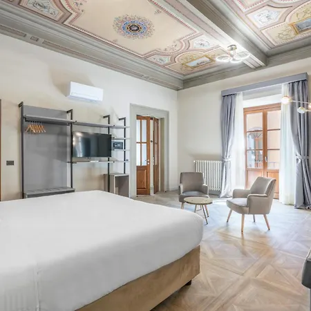 Hotel Adamas